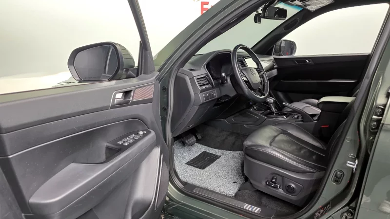 SsangYong Rexton Sports Khan