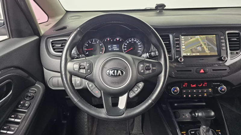 Kia Carens