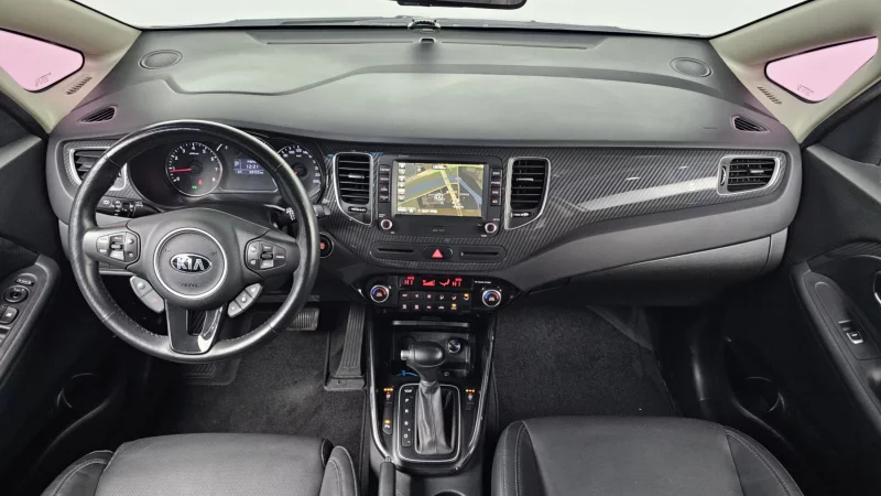 Kia Carens