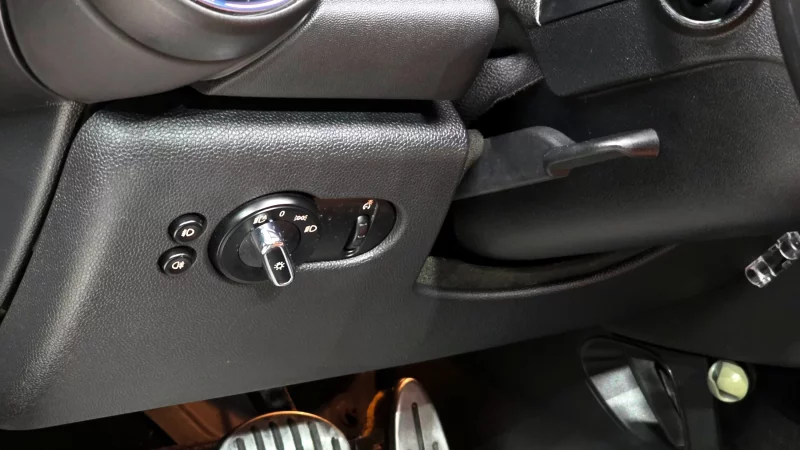 MINI Cooper Convertible