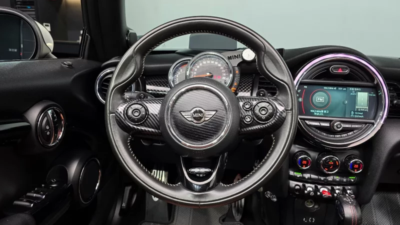 MINI Cooper Convertible