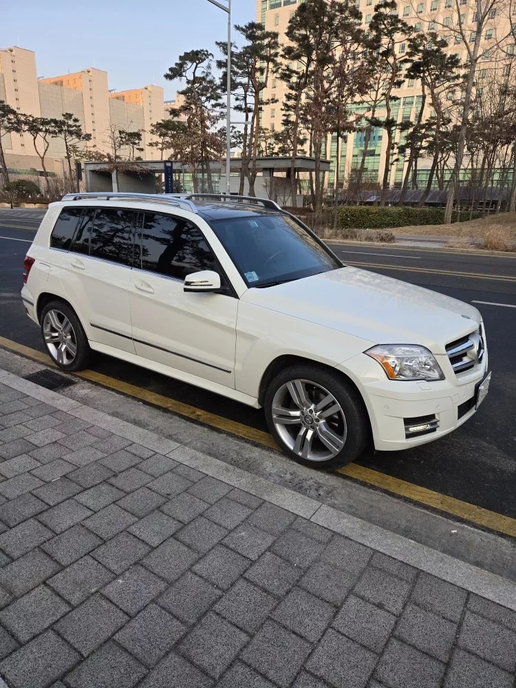 Mercedes-Benz GLK-Class