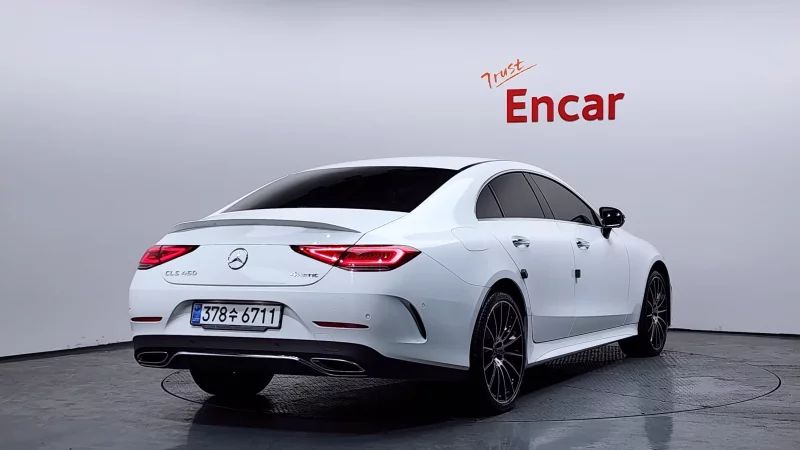Mercedes-Benz CLS-Class