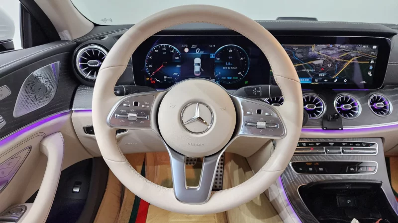 Mercedes-Benz CLS-Class