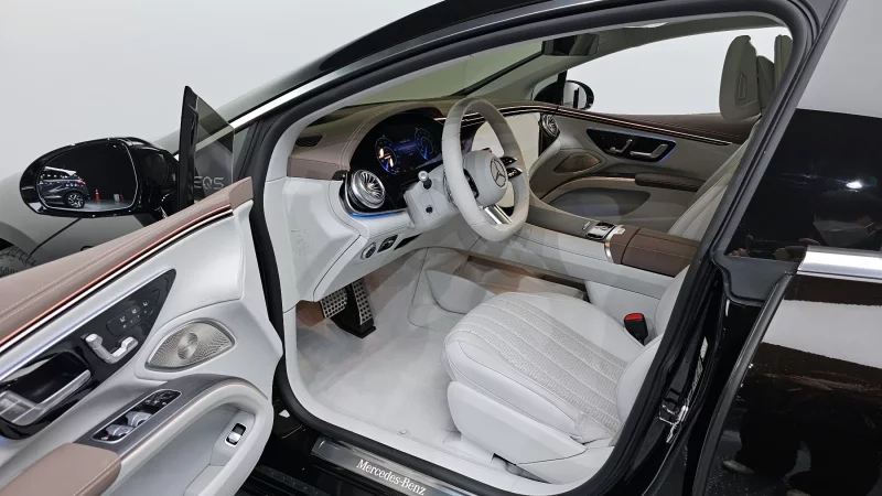 Mercedes-Benz EQS