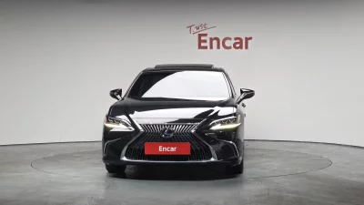 Lexus ES300h