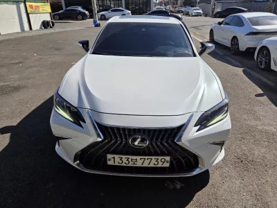 Lexus ES300h