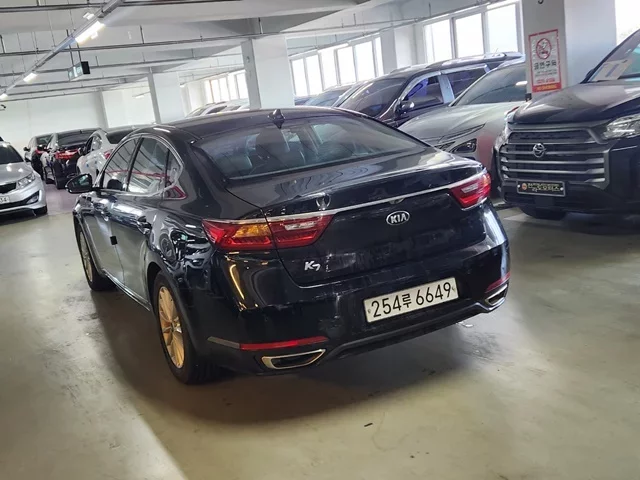 Kia K7