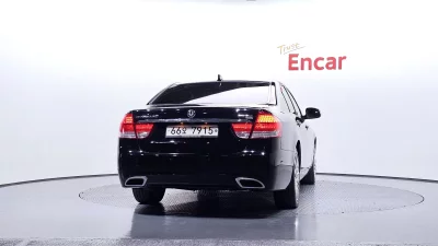 SsangYong Chairman W