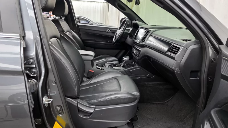 SsangYong Rexton Sports Khan