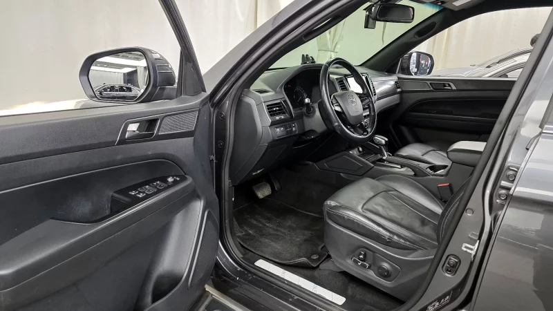 SsangYong Rexton Sports Khan