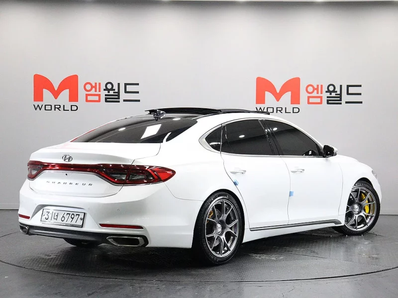 Hyundai Grandeur