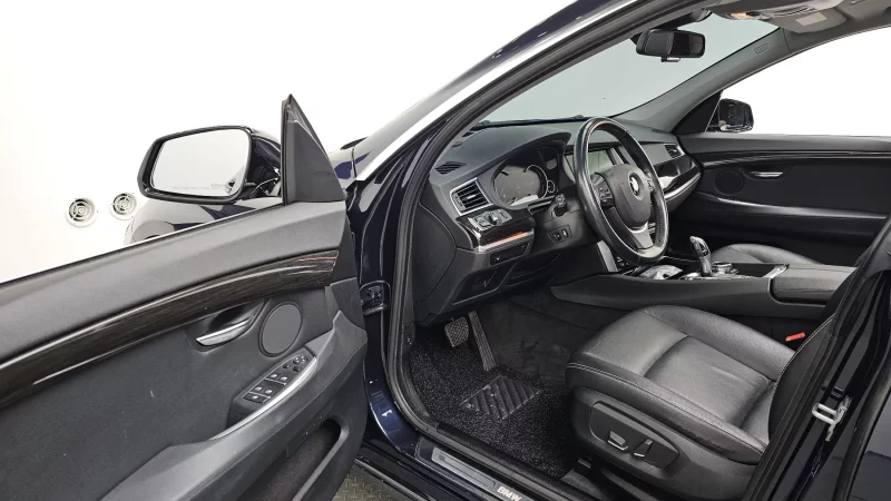 BMW 5-Series Gran Turismo