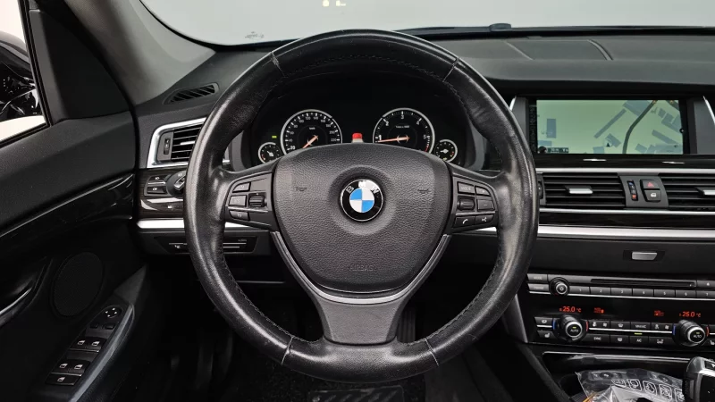 BMW 5-Series Gran Turismo