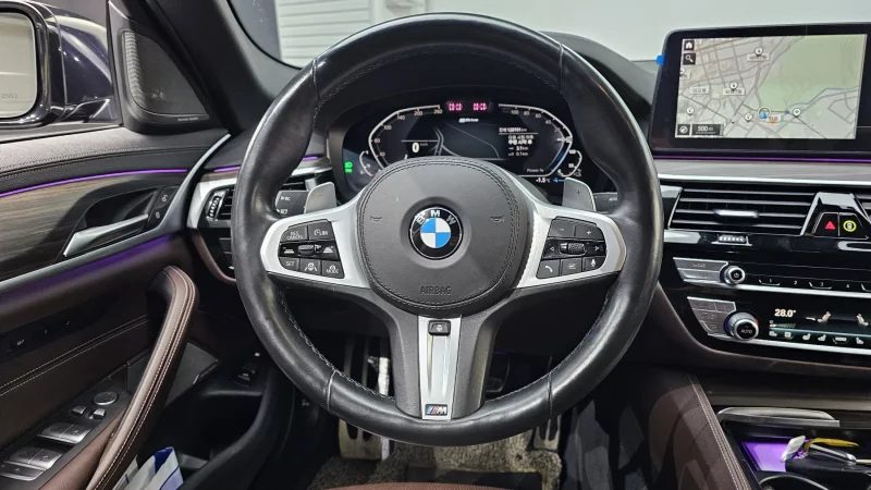 BMW 5-Series
