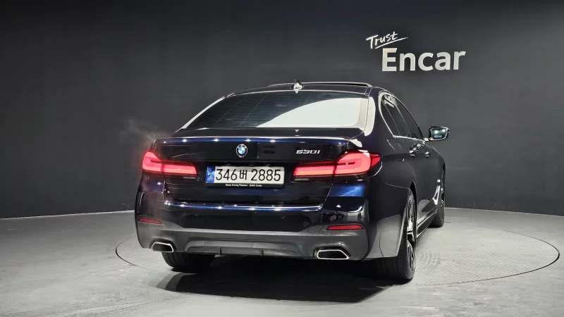 BMW 5-Series