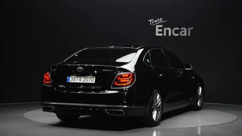 Kia K9