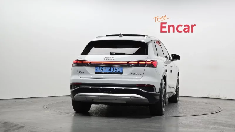 Audi Q4 e-tron