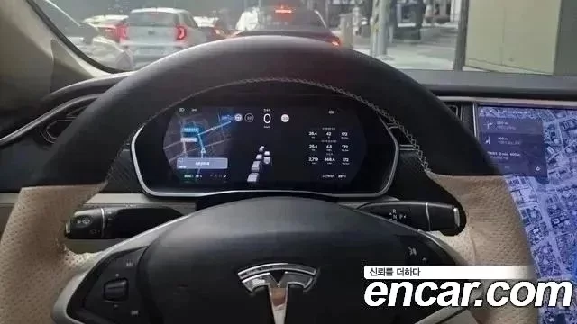 Tesla MODEL S