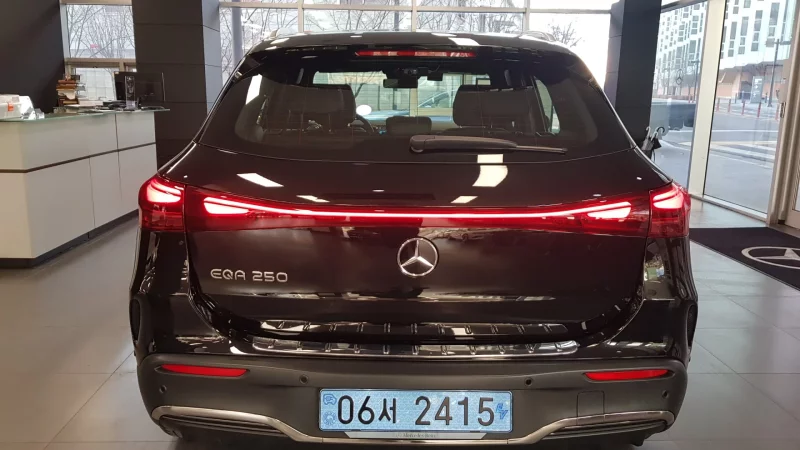 Mercedes-Benz EQA