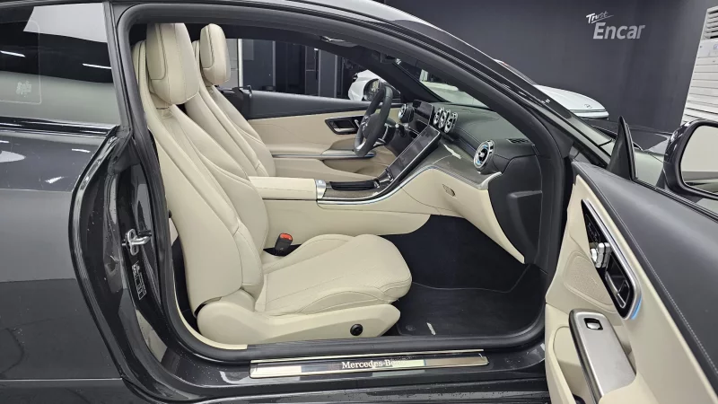 Mercedes-Benz CLE-Class