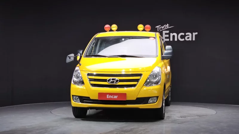 Hyundai Grand Starex