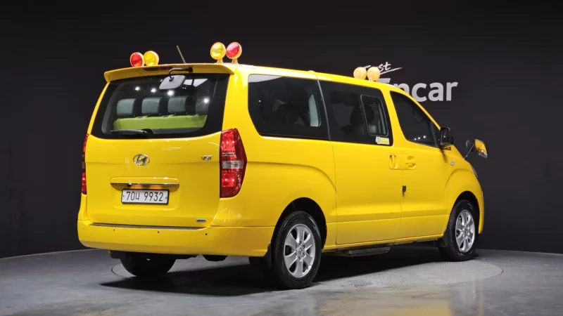 Hyundai Grand Starex
