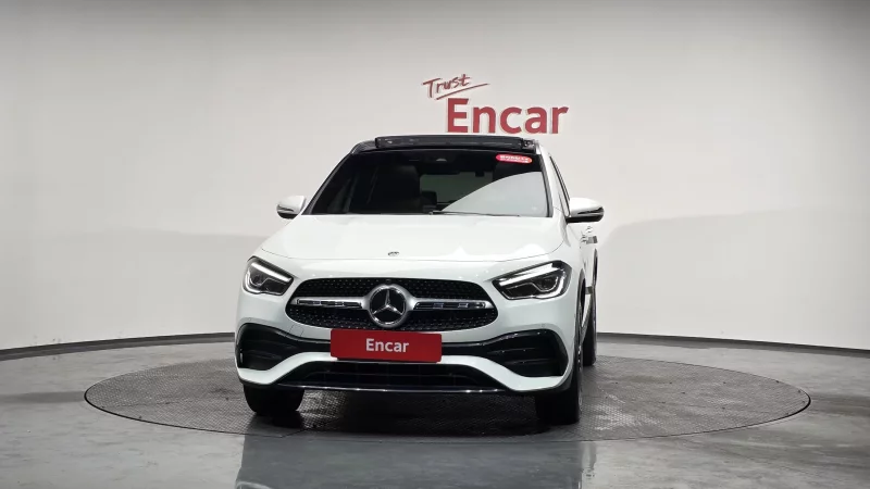 Mercedes-Benz GLA-Class