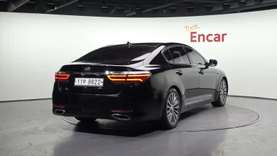 Kia K9