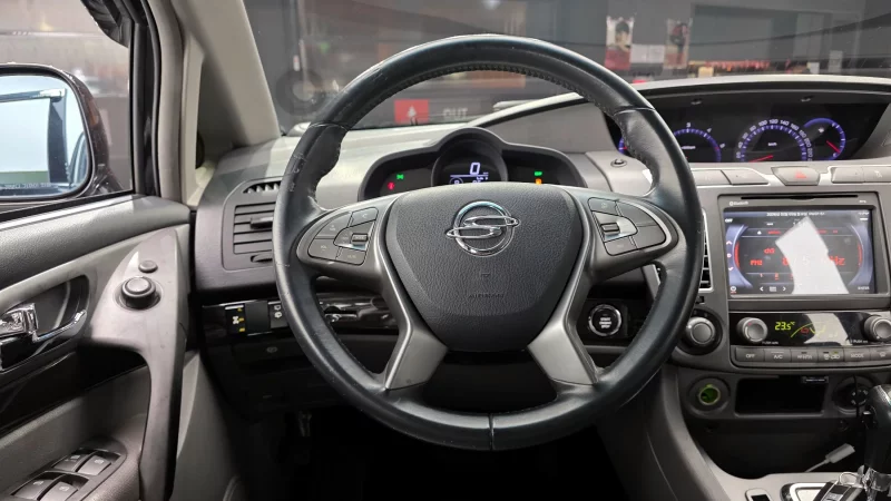 SsangYong Korando Turismo