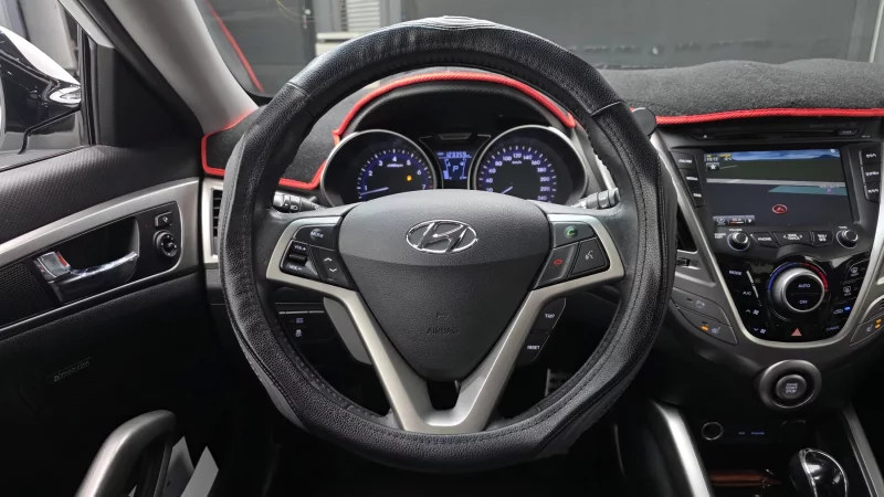 Hyundai Veloster