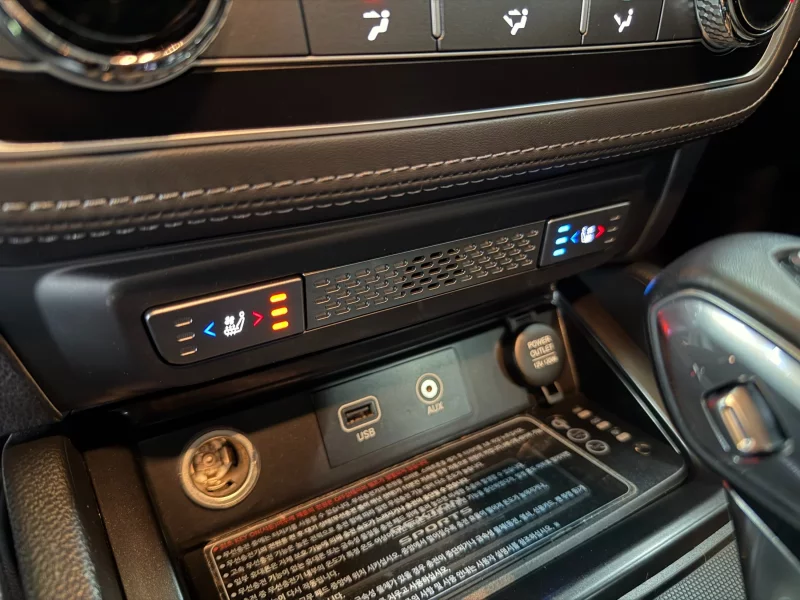 SsangYong Rexton Sports Khan