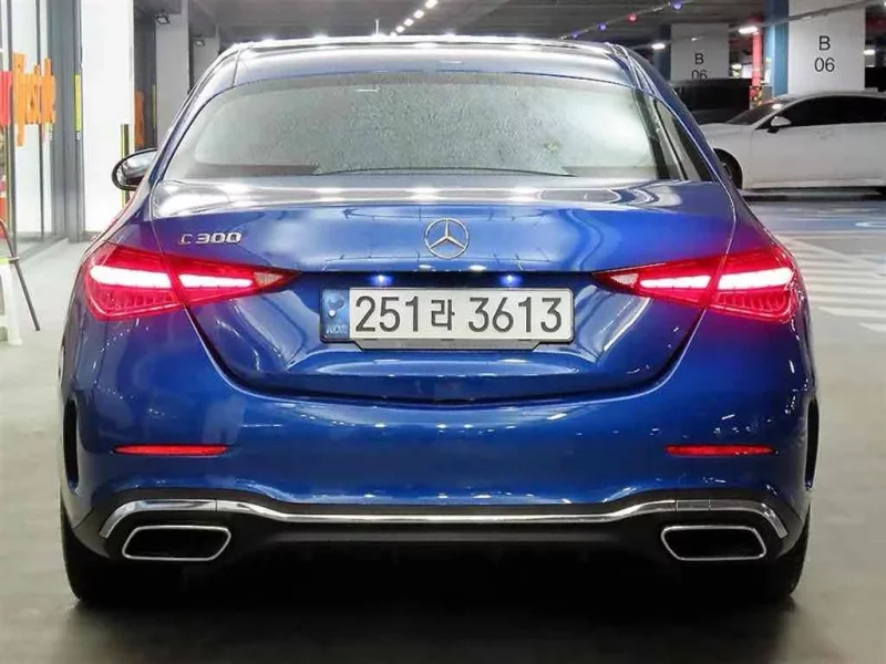 Mercedes-Benz C-Class
