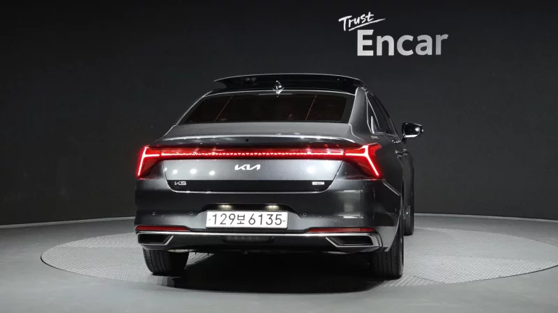 Kia K8