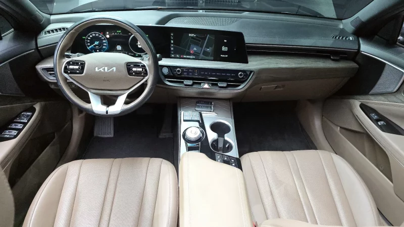 Kia K8
