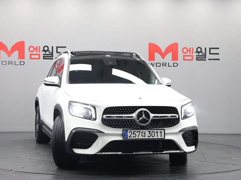 Mercedes-Benz GLB-Class