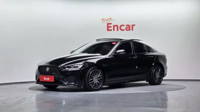 Jaguar XE 2020