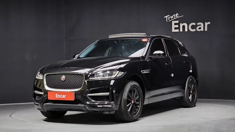 Jaguar F-PACE