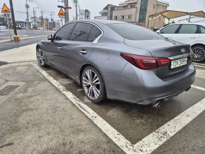 Infiniti Q50