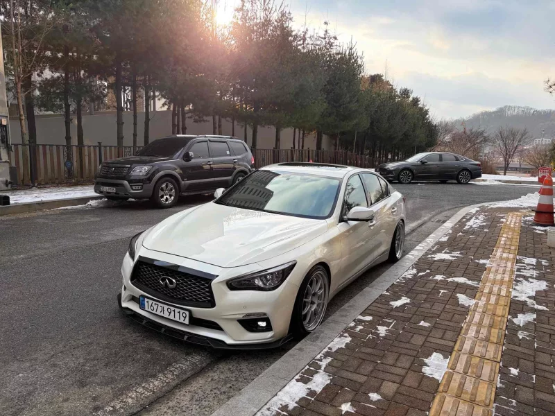 Infiniti Q50