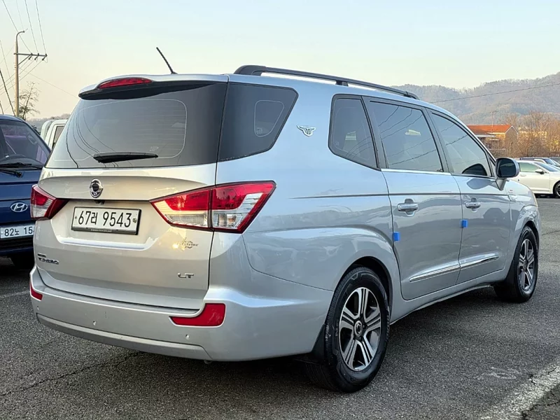 SsangYong Korando Turismo