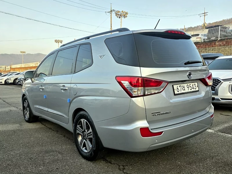 SsangYong Korando Turismo