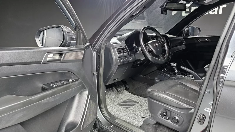 SsangYong Rexton Sports Khan