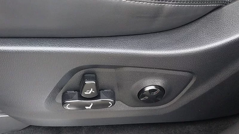 SsangYong Rexton Sports Khan