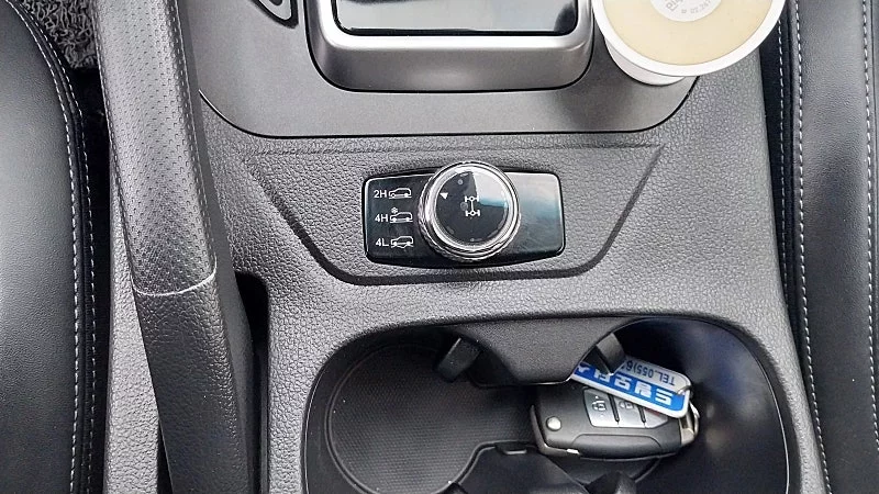 SsangYong Rexton Sports Khan