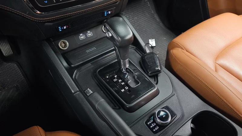 SsangYong Rexton Sports Khan