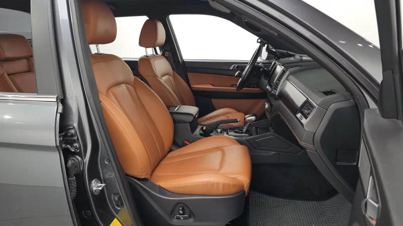 SsangYong Rexton Sports Khan