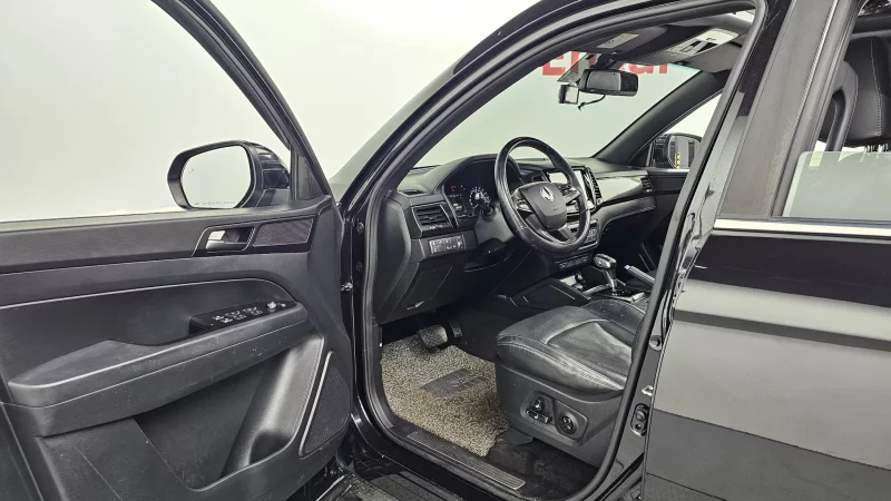 SsangYong Rexton Sports Khan