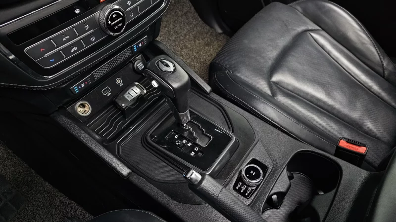 SsangYong Rexton Sports Khan