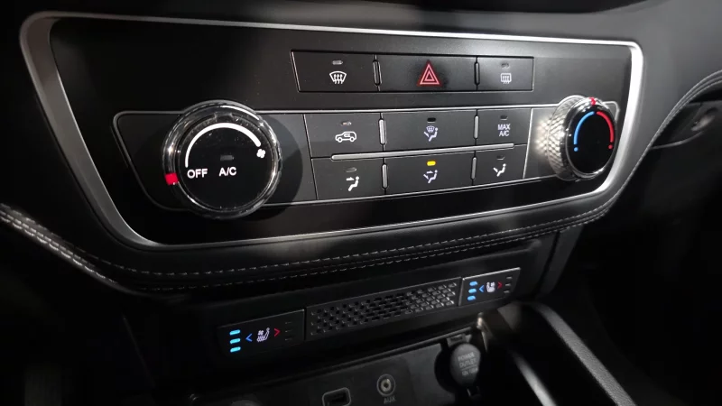 SsangYong Rexton Sports Khan